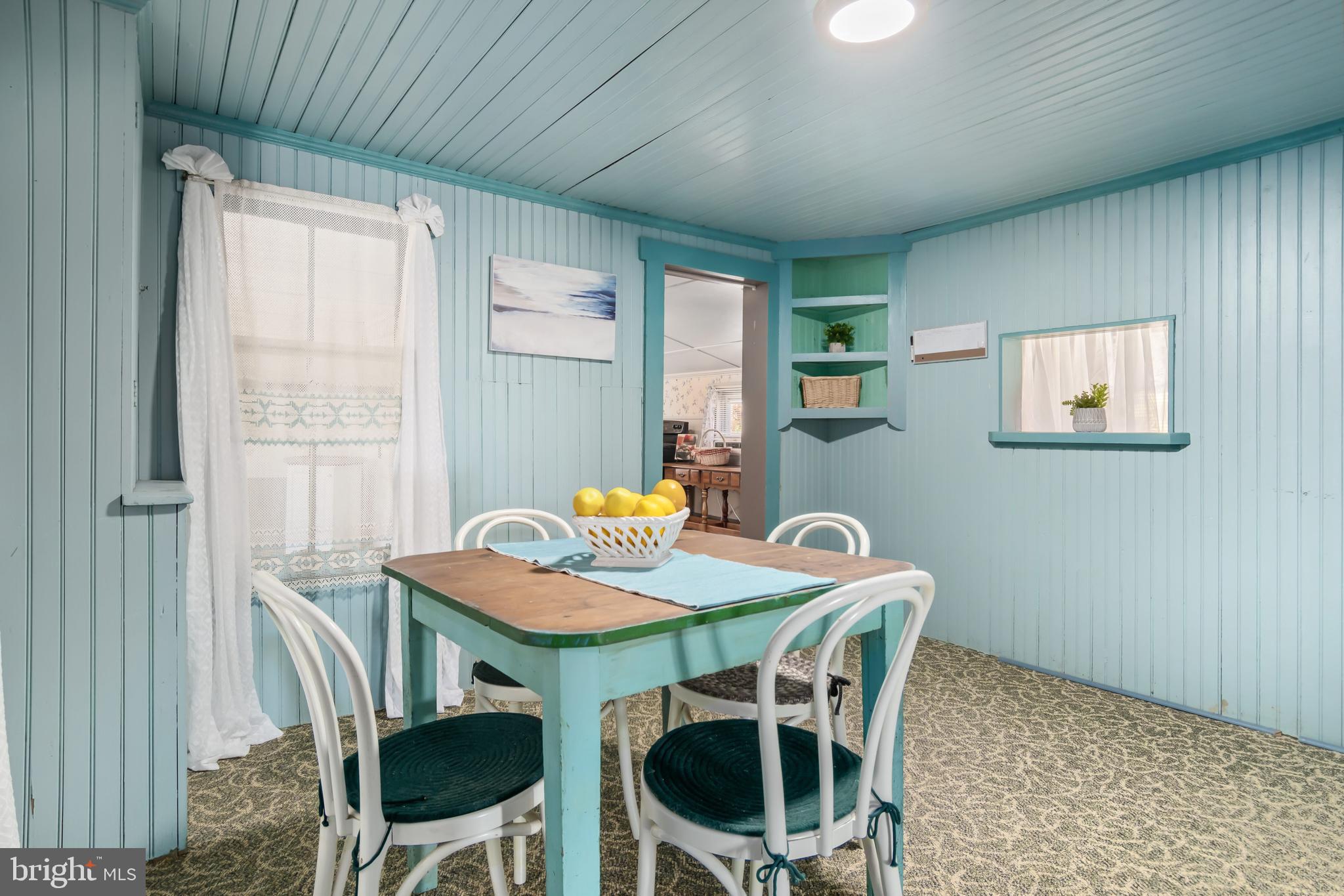 221 Riverview Road Stevensville, MD 21666 - Photo 9 of 39 Dining