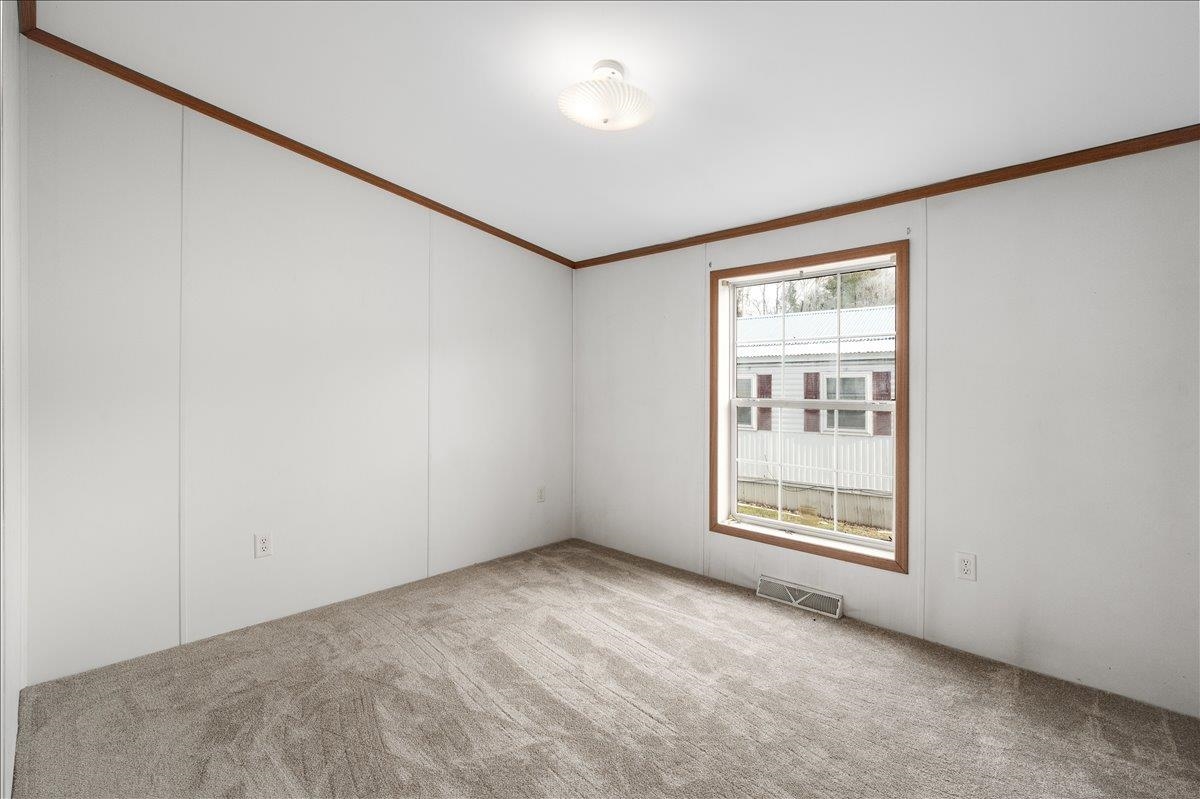 801 Nottingham Drive Exeter, NH 03833 - Photo 20 of 29