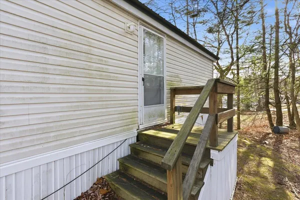 $162,000 | 801 Nottingham Drive, Exeter, NH 03833