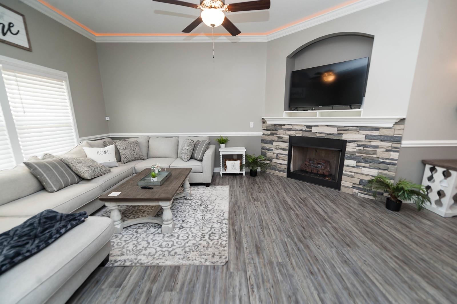 196 Fruitridge Trail Inman, SC 29349 - Photo 3 of 33