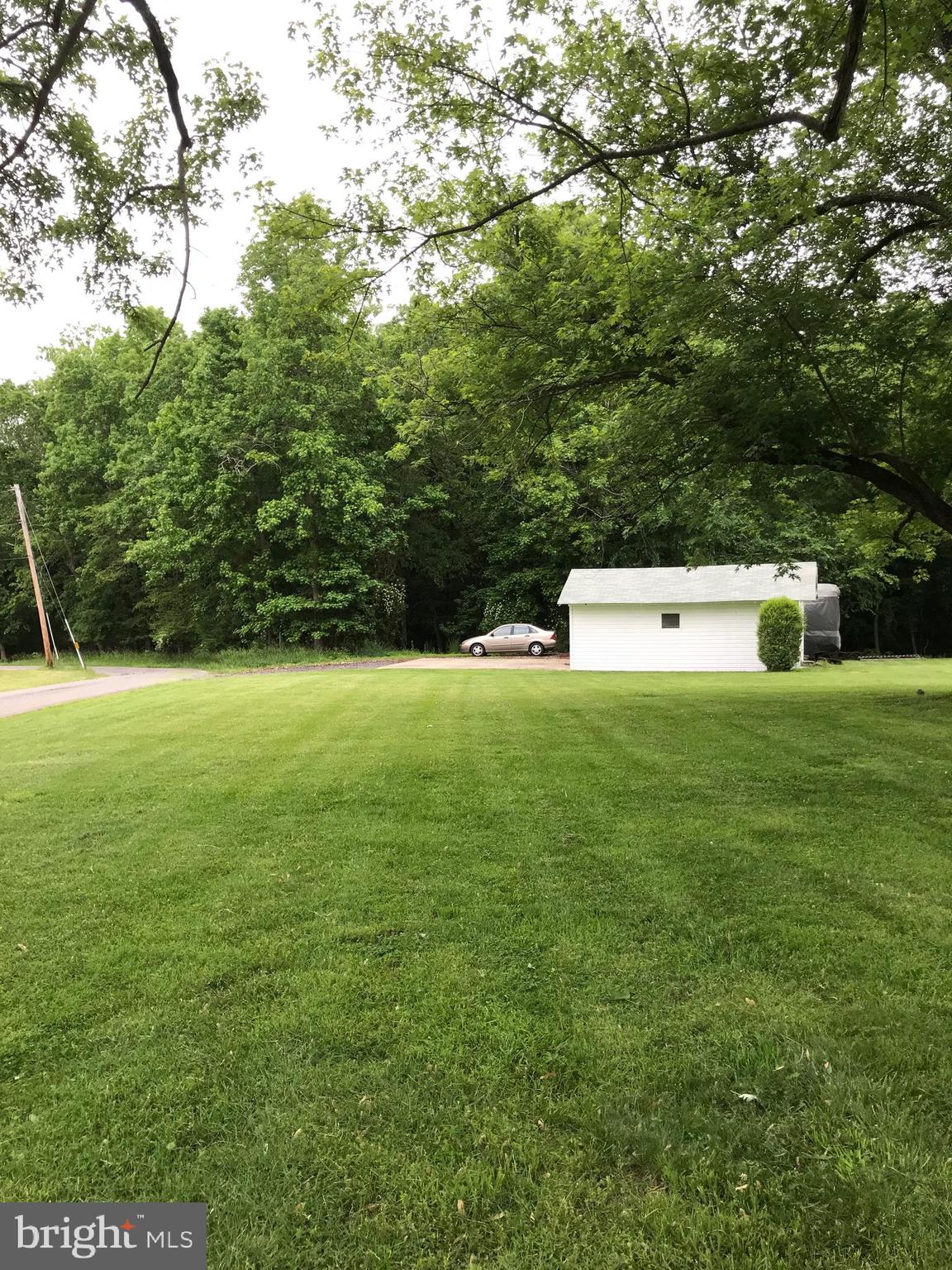 2801 Accokeek Road West Accokeek, MD 20607 - Photo 24 of 28 Backyard
