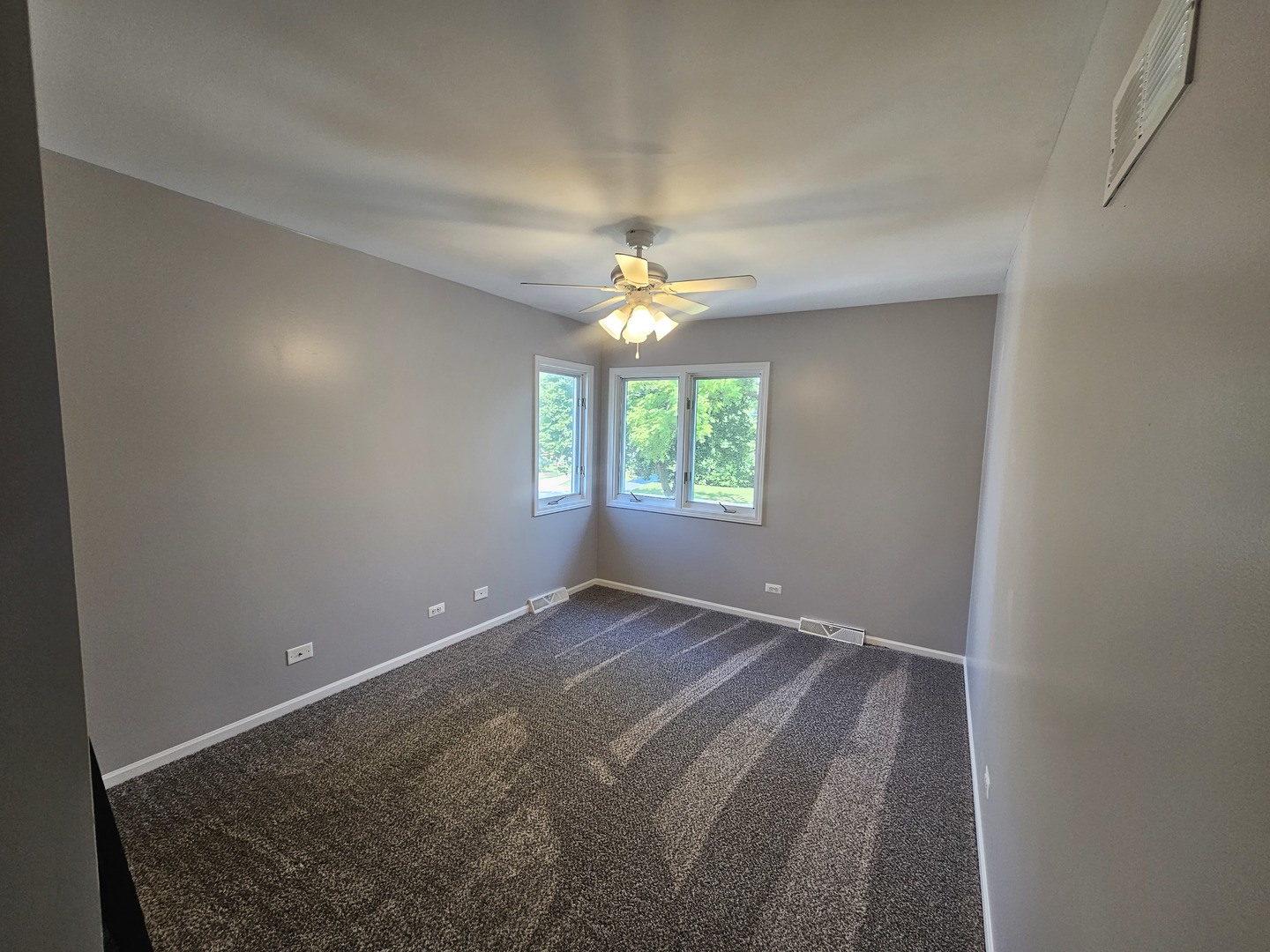 1821 Terrace Road Homewood, IL 60430 - Photo 8 of 9 a view of an empty room and window