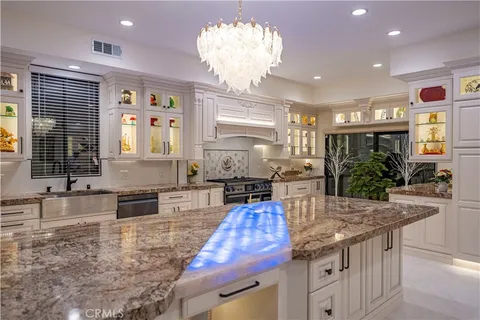 $4,315,000 | 16572 Carousel Lane, Huntington Beach, CA 92649