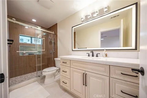 $4,315,000 | 16572 Carousel Lane, Huntington Beach, CA 92649