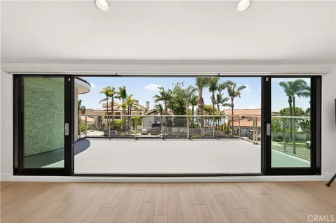 $4,315,000 | 16572 Carousel Lane, Huntington Beach, CA 92649
