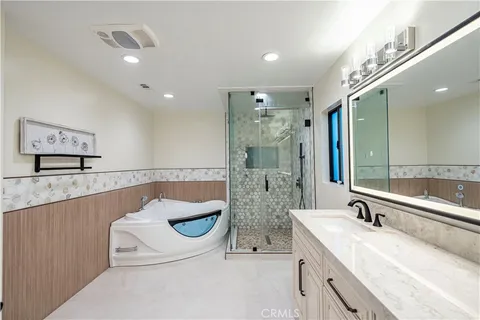 $4,315,000 | 16572 Carousel Lane, Huntington Beach, CA 92649