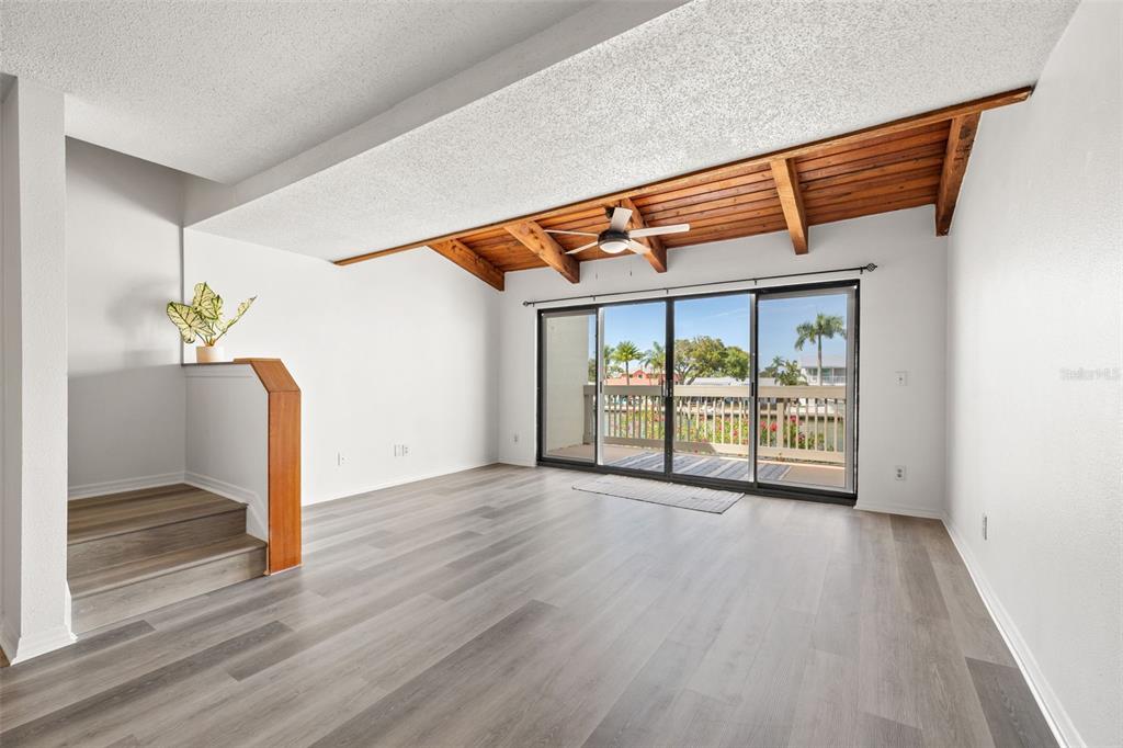 320 Windrush Boulevard, Unit 3 Indian Rocks Beach, FL 33785 - Photo 25 of 40 Gallery Image 25