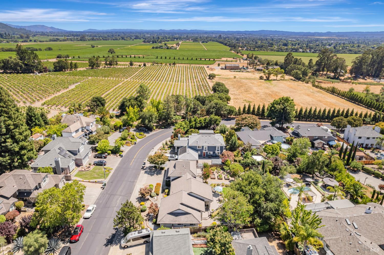 9489 Vinecrest Road Windsor, CA 95492 - Photo 52 of 59