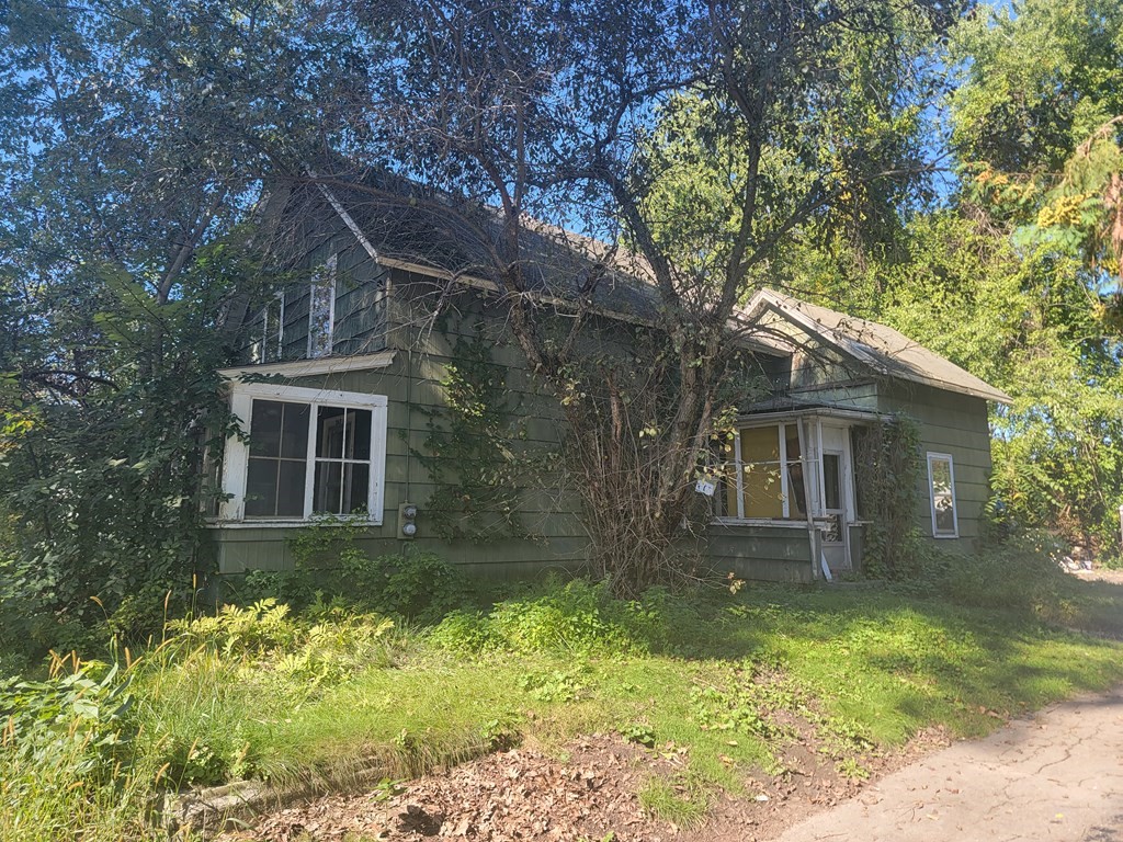 169 South Athol Road Athol, MA 01331 - Photo 1 of 1 Gallery Image 1