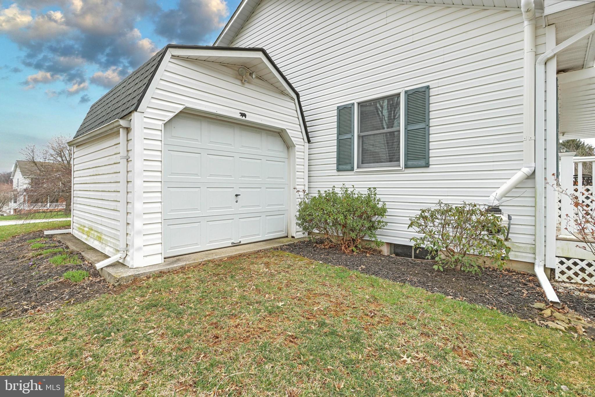 4 Bridle Road Shrewsbury, PA 17361 - Photo 27 of 32 Gallery Image 27