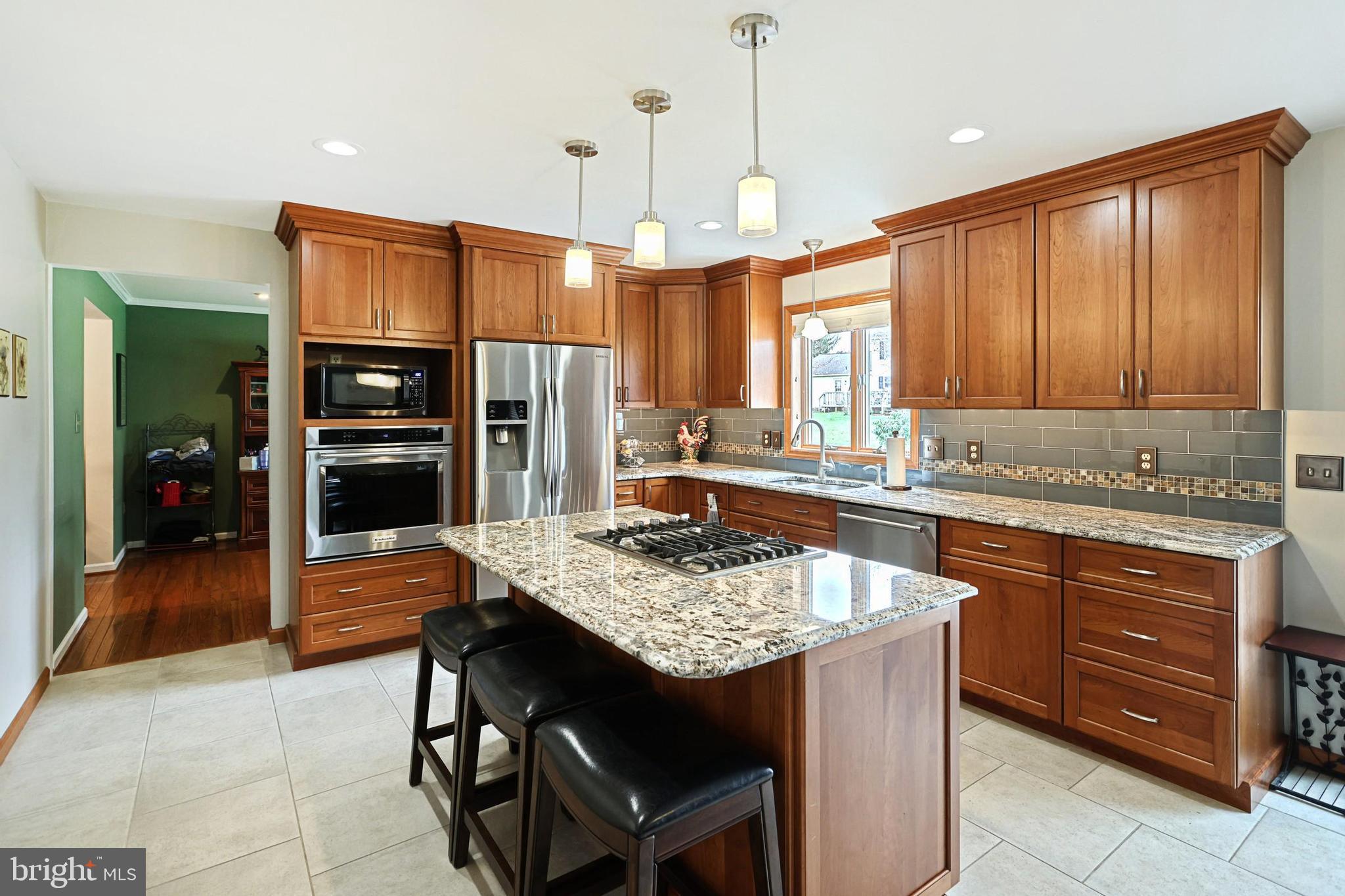 4 Bridle Road Shrewsbury, PA 17361 - Photo 10 of 32 Gallery Image 10