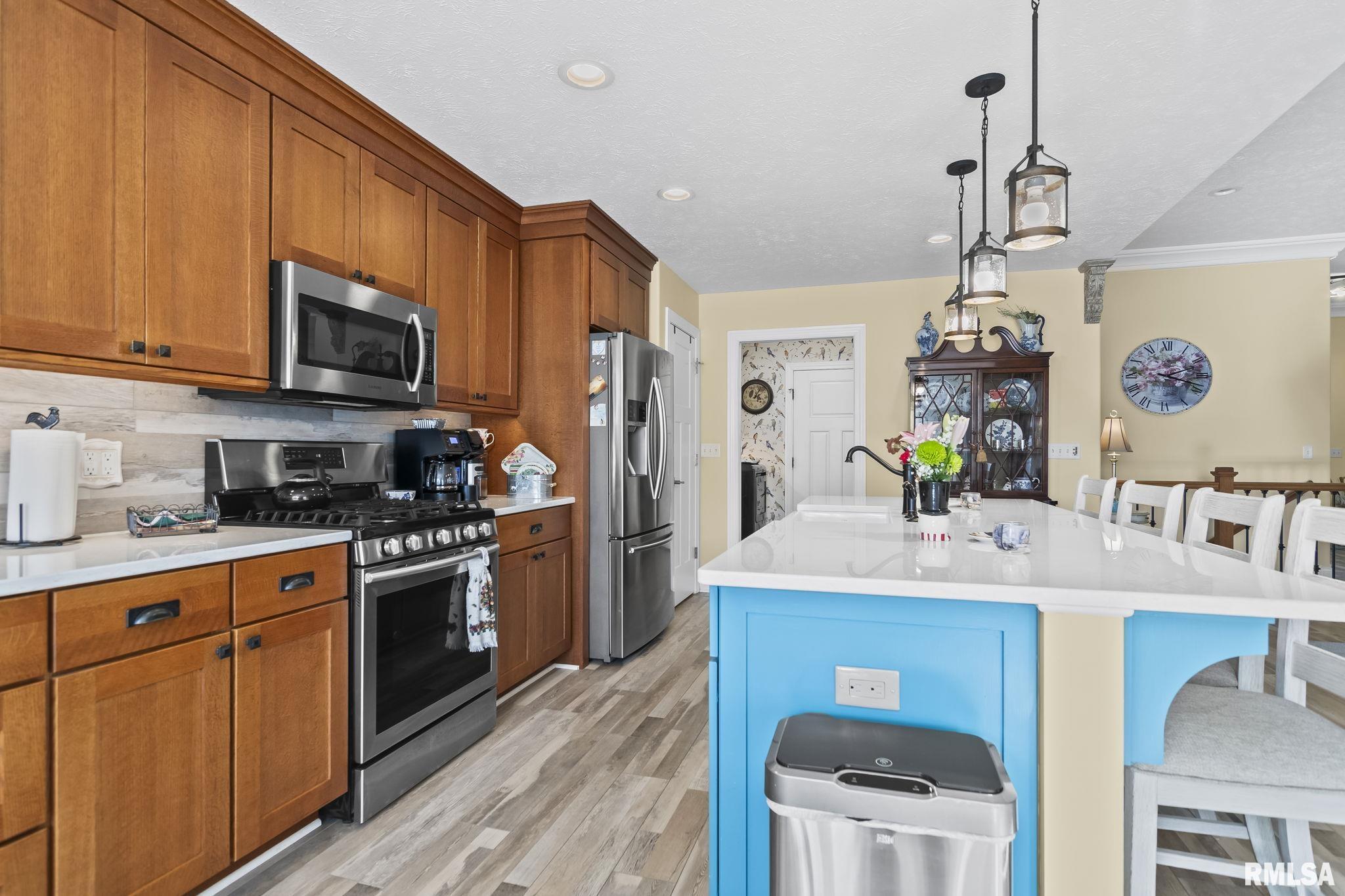 3410 Telford Drive Springfield, IL 62711 - Photo 4 of 48