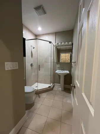 $2,800 | 911 Maple Avenue, Unit 3N, Evanston, IL 60202