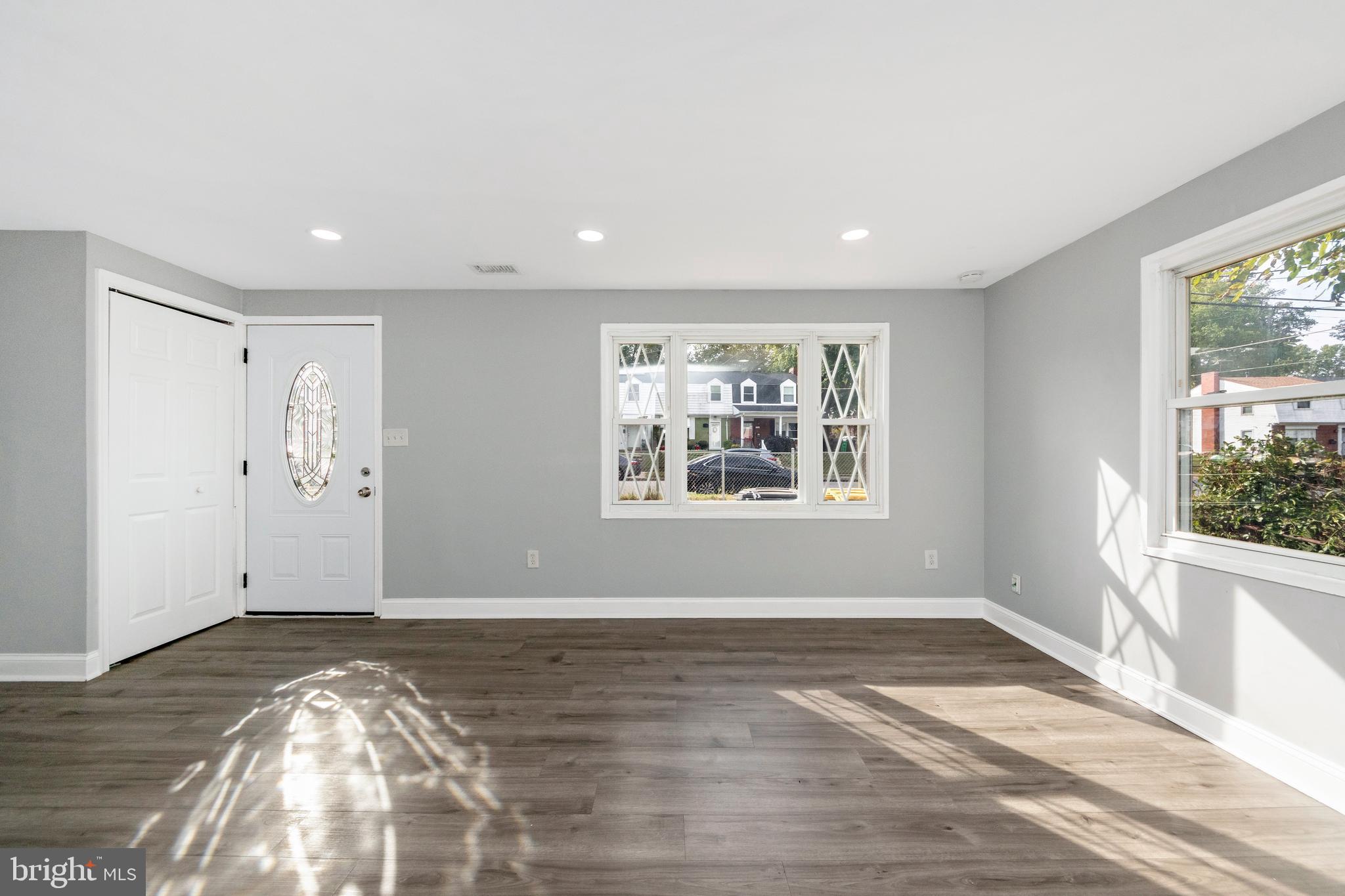 7702 Burnside Road Landover, MD 20785 - Photo 7 of 52