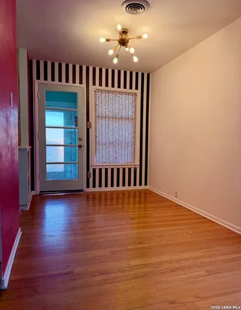 $2,450 | 406 Rexford Drive, San Antonio, TX 78216