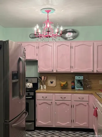 $2,450 | 406 Rexford Drive, San Antonio, TX 78216