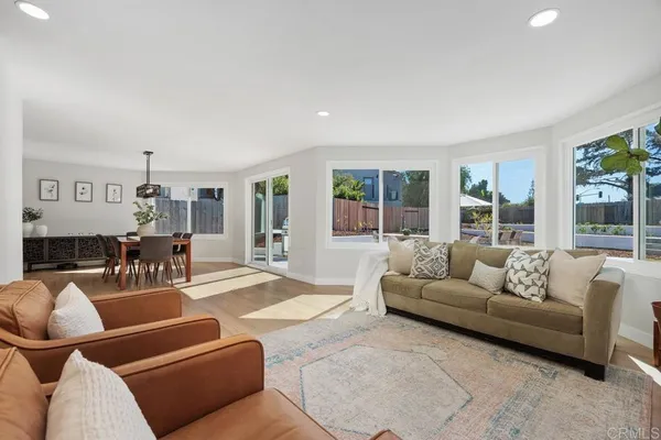 $2,100,000 | 4185 Combe Way, San Diego, CA 92122