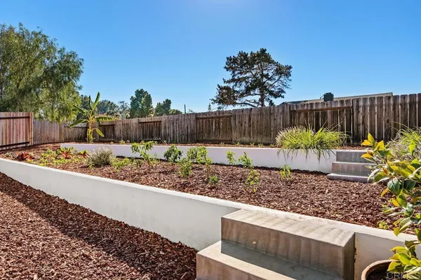 $2,100,000 | 4185 Combe Way, San Diego, CA 92122