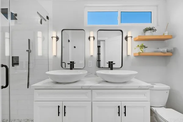 $2,100,000 | 4185 Combe Way, San Diego, CA 92122