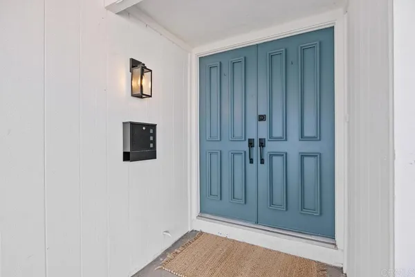 $2,100,000 | 4185 Combe Way, San Diego, CA 92122