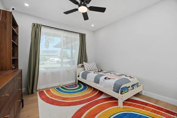 $2,100,000 | 4185 Combe Way, San Diego, CA 92122