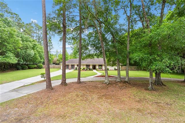 232 Chateau Drive Slidell, LA 70460 - Photo 2 of 36