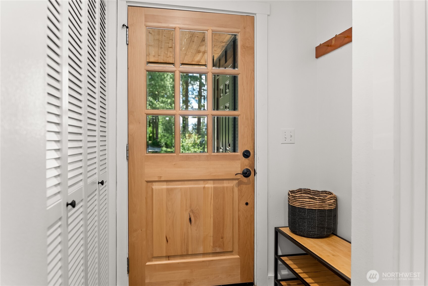 32 Crab Apple Road Winthrop, WA 98862 - Photo 5 of 38