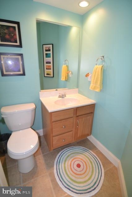 184 Radle Road Harrisburg, PA 17112 - Photo 11 of 31 Half bath - level 1