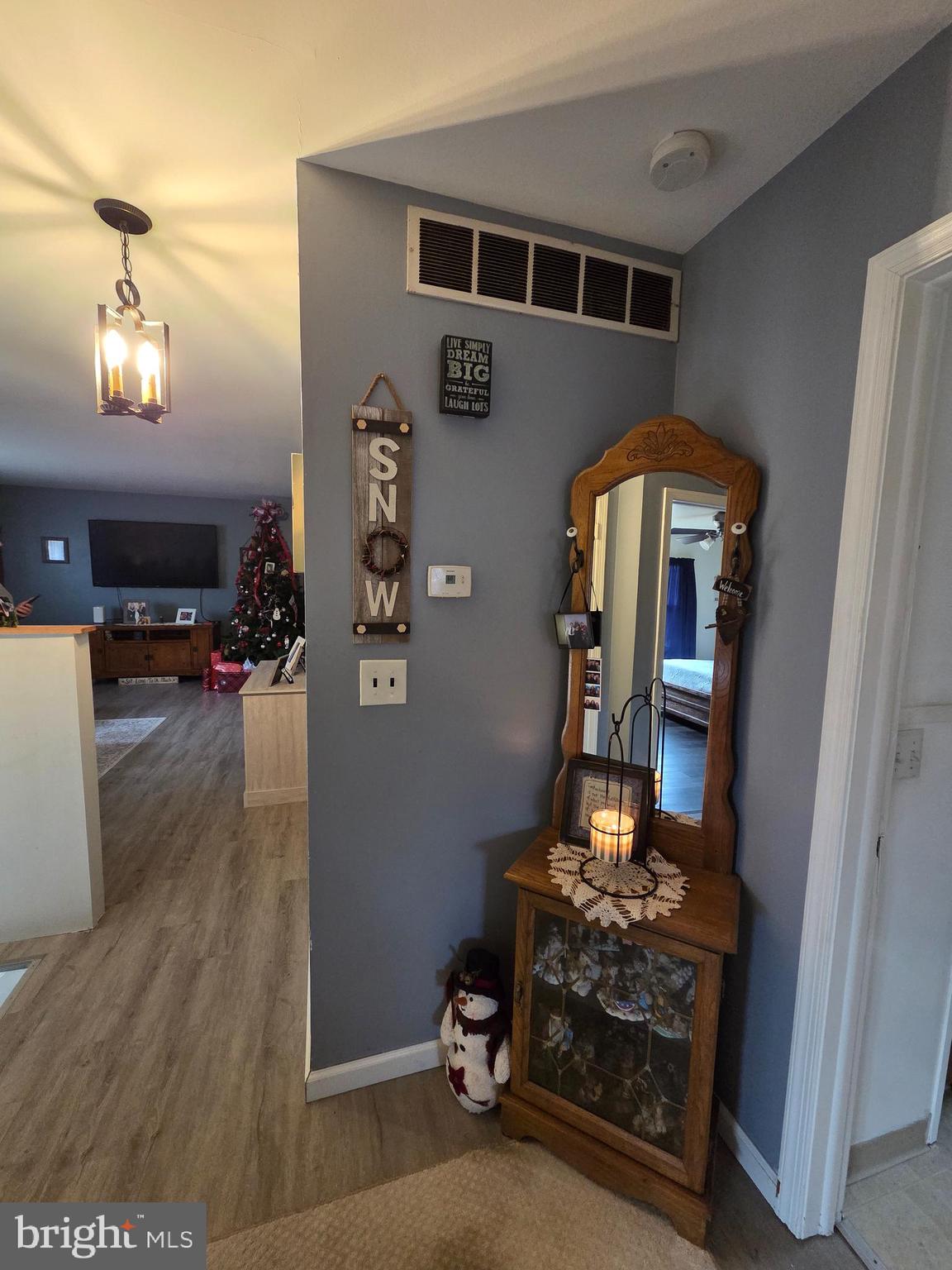 64 Rosedale Drive Bridgeton, NJ 08302 - Photo 8 of 16 a room with gym equipment