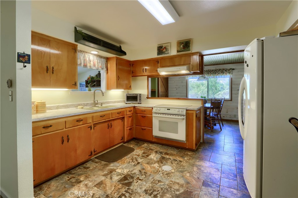 5327 Carleton Road Mariposa, CA 95338 - Photo 16 of 56 Gallery Image 16