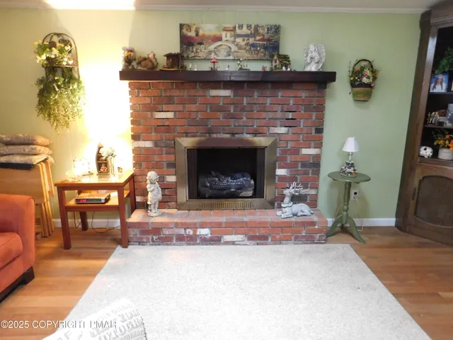 $164,900 | 151 Ottawa Trail, Pocono Lake, PA 18347