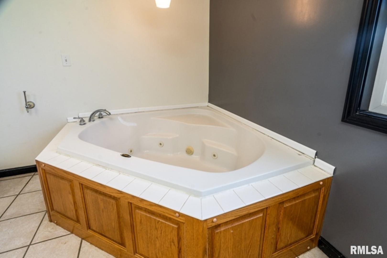 309 Evergreen Trail Herrin, IL 62948 - Photo 20 of 30