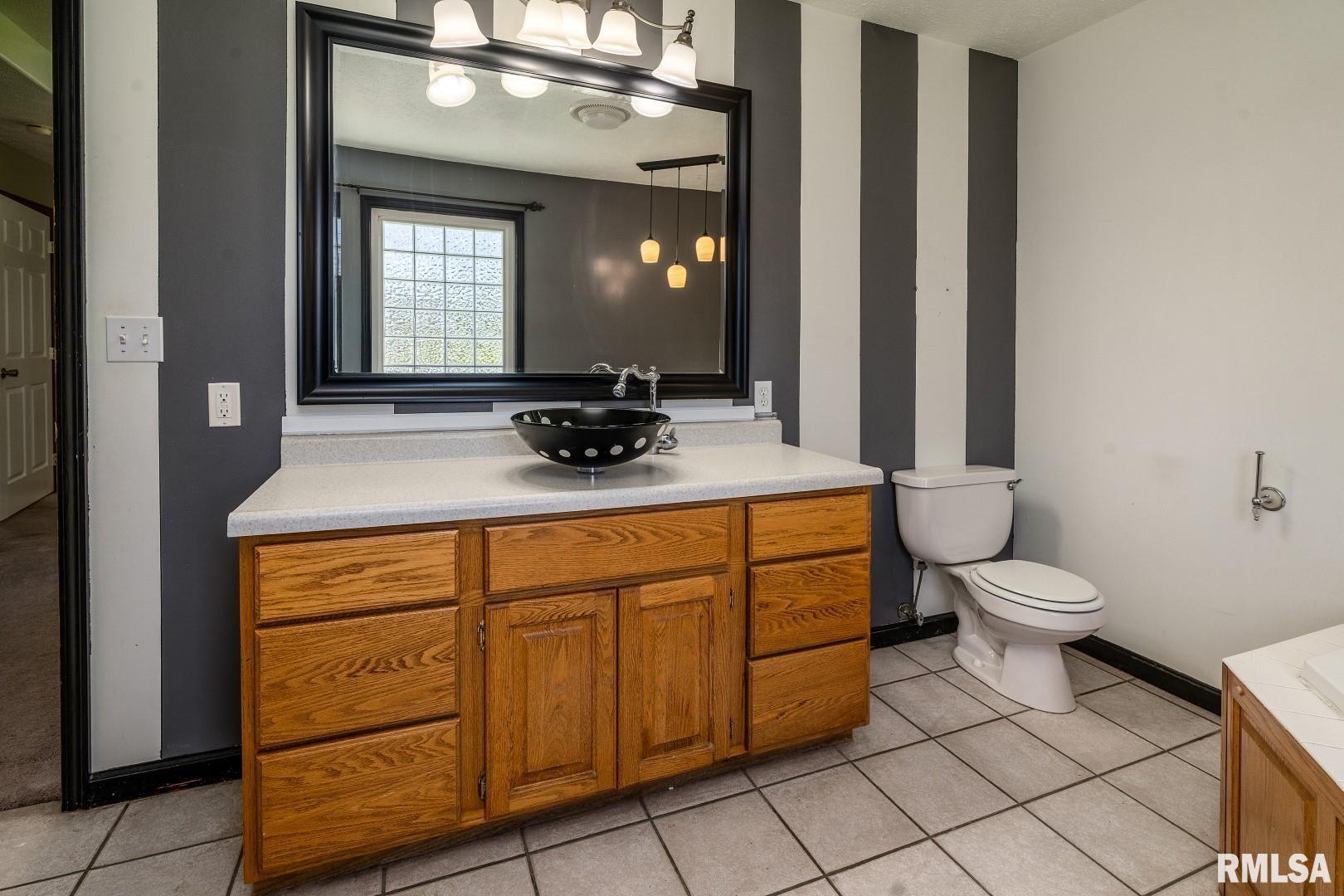 309 Evergreen Trail Herrin, IL 62948 - Photo 21 of 30