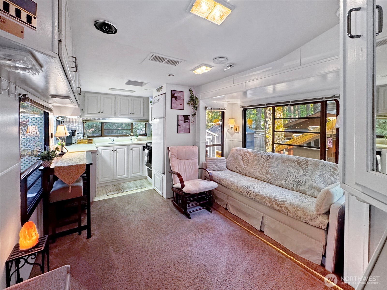 175-6 Chantrelle Drive Deming, WA 98244 - Photo 5 of 40 a living room with furniture and a kitchen