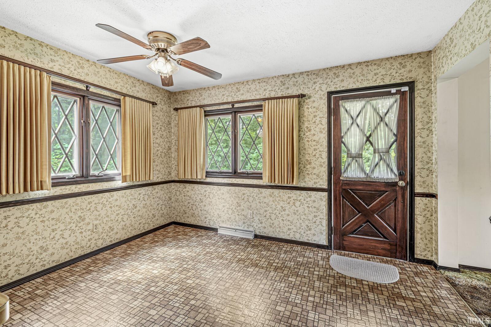 21960 West Ireland Road South Bend, IN 46614 - Photo 12 of 35 Gallery Image 12