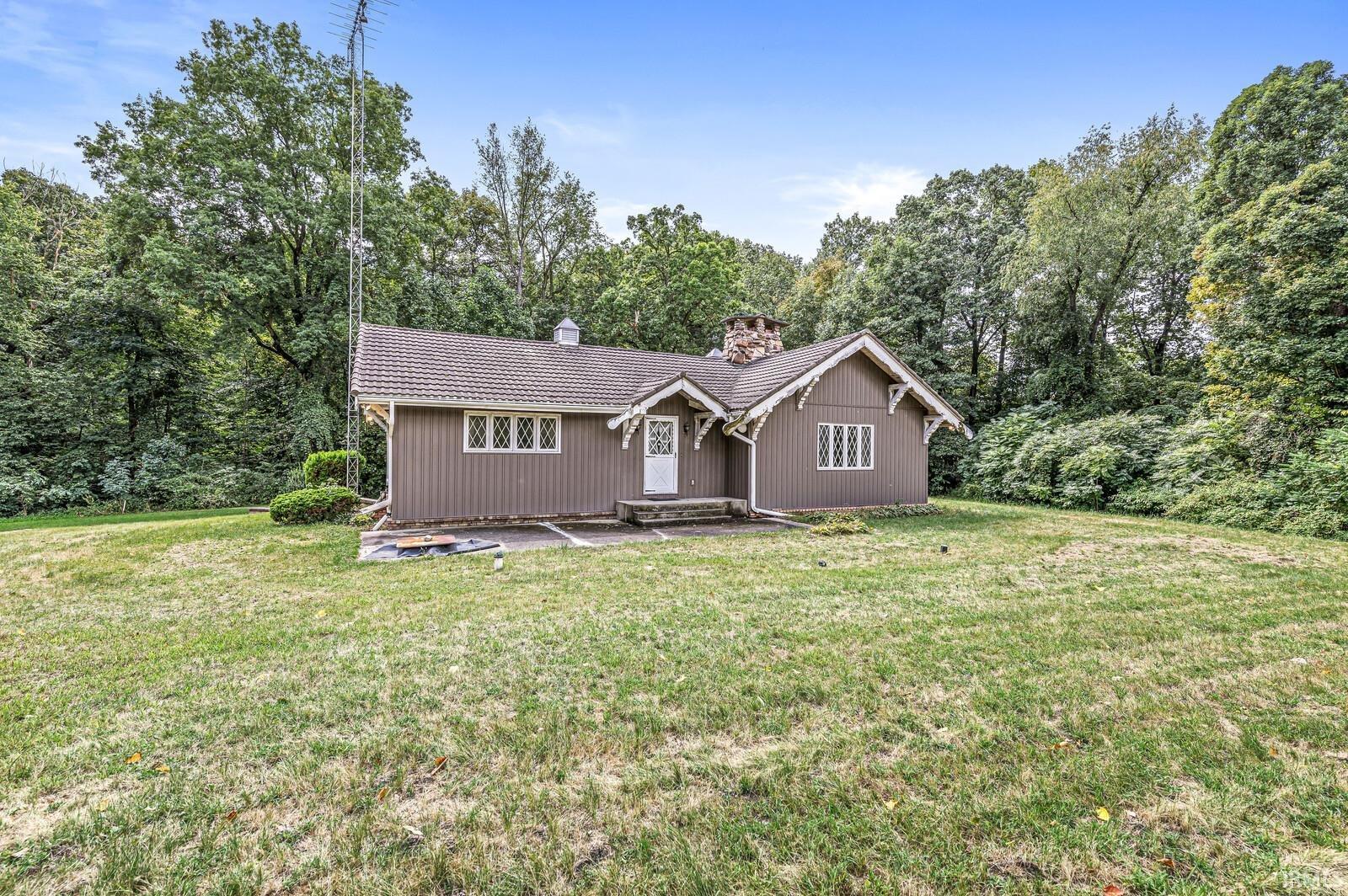 21960 West Ireland Road South Bend, IN 46614 - Photo 29 of 35 Gallery Image 29
