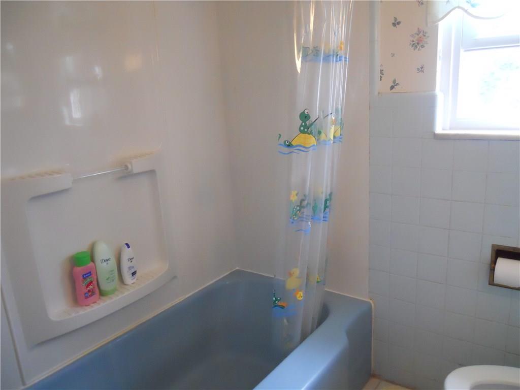 2849 Fernwald Road Pittsburgh, PA 15217 - Photo 14 of 24 Gallery Image 14