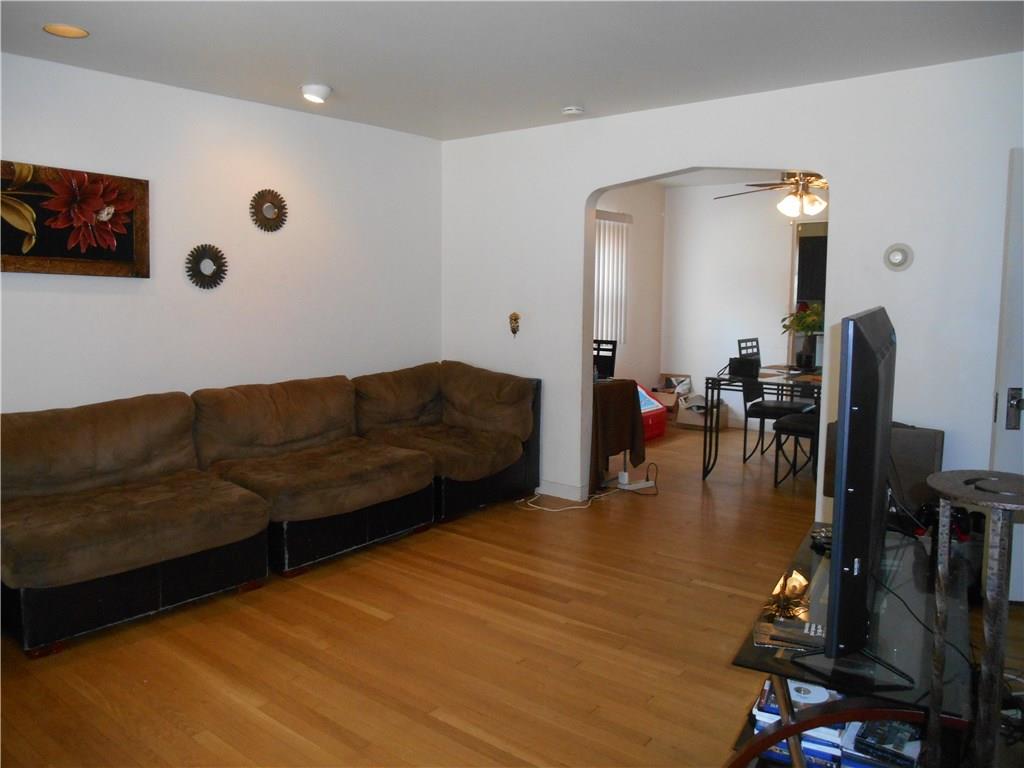 2849 Fernwald Road Pittsburgh, PA 15217 - Photo 4 of 24 Gallery Image 4