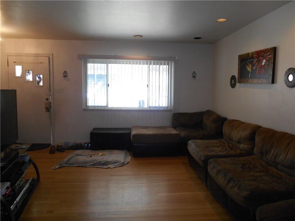 2849 Fernwald Road Pittsburgh, PA 15217 - Photo 6 of 24 Gallery Image 6