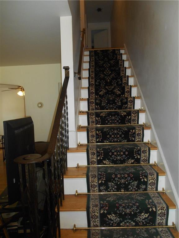 2849 Fernwald Road Pittsburgh, PA 15217 - Photo 8 of 24 Gallery Image 8