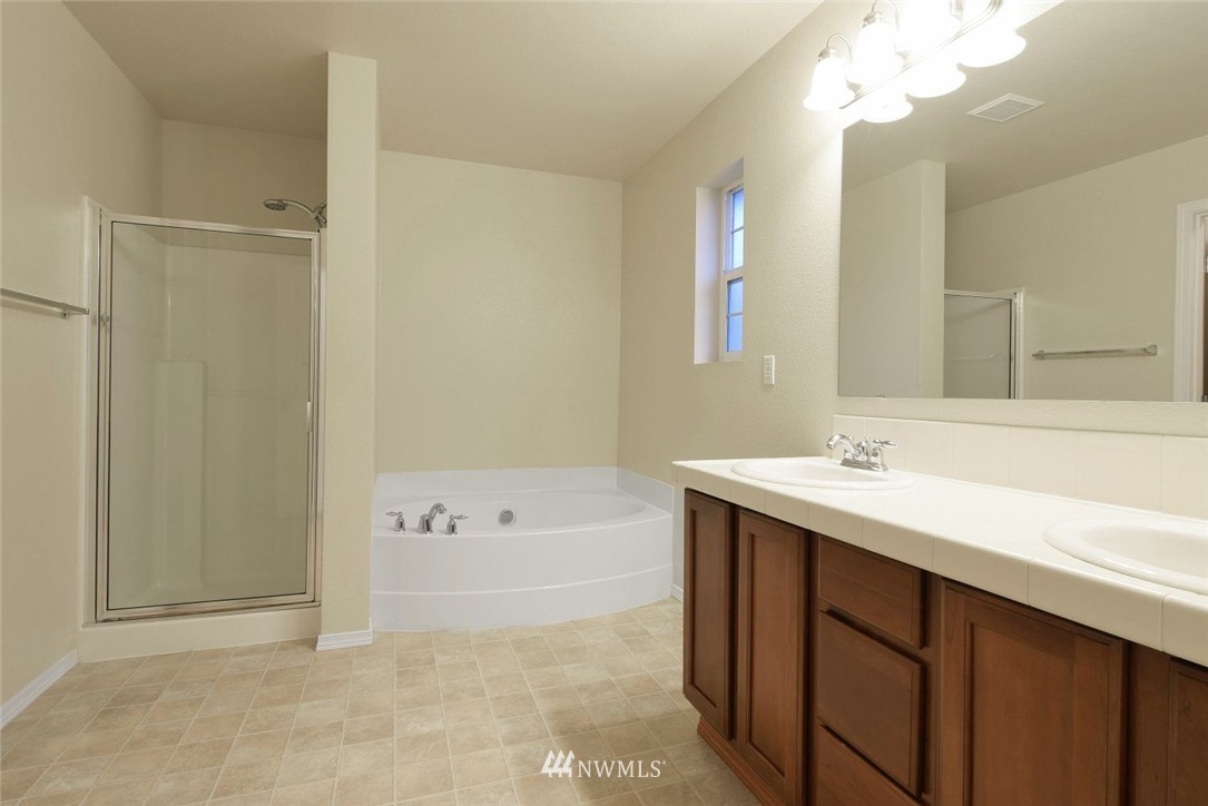 22908 27th Drive Southeast Bothell, WA 98021 - Photo 11 of 15