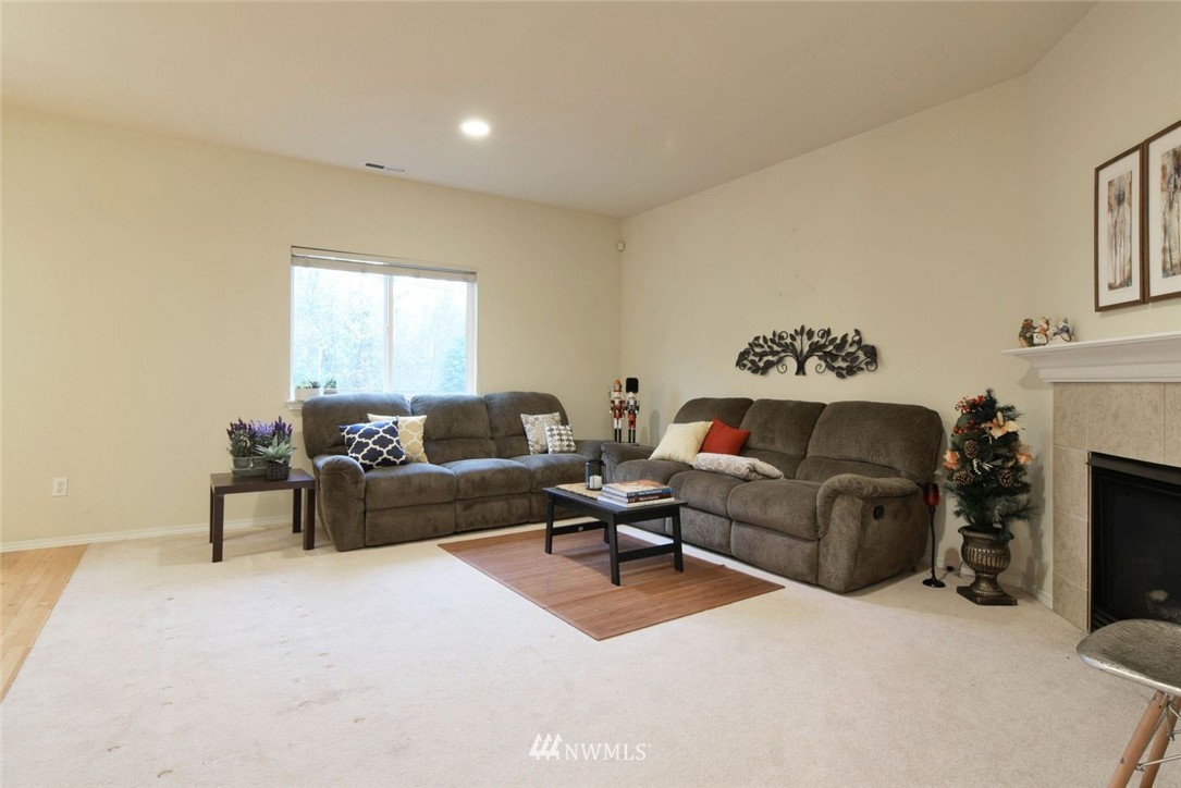 22908 27th Drive Southeast Bothell, WA 98021 - Photo 3 of 15