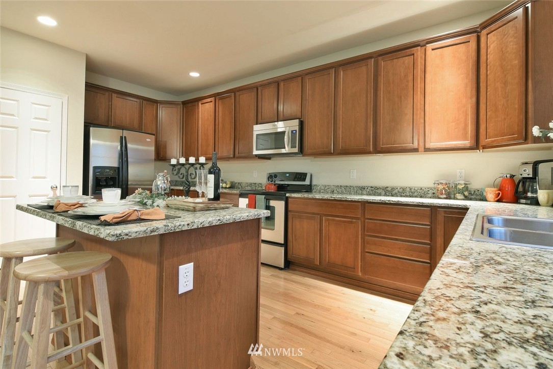 22908 27th Drive Southeast Bothell, WA 98021 - Photo 5 of 15