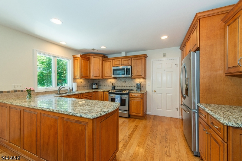 10 Indian Trail Road Randolph, NJ 07869 - Photo 20 of 49