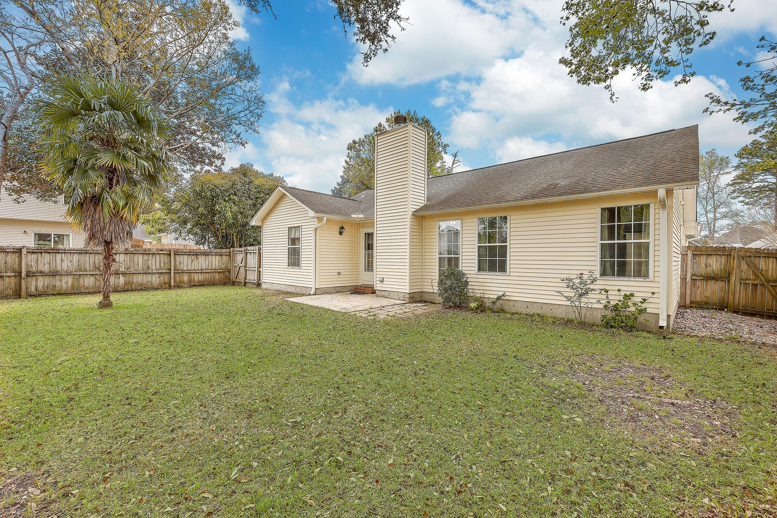 356 Bertram Road Summerville, SC 29485 - Photo 29 of 29 Rear