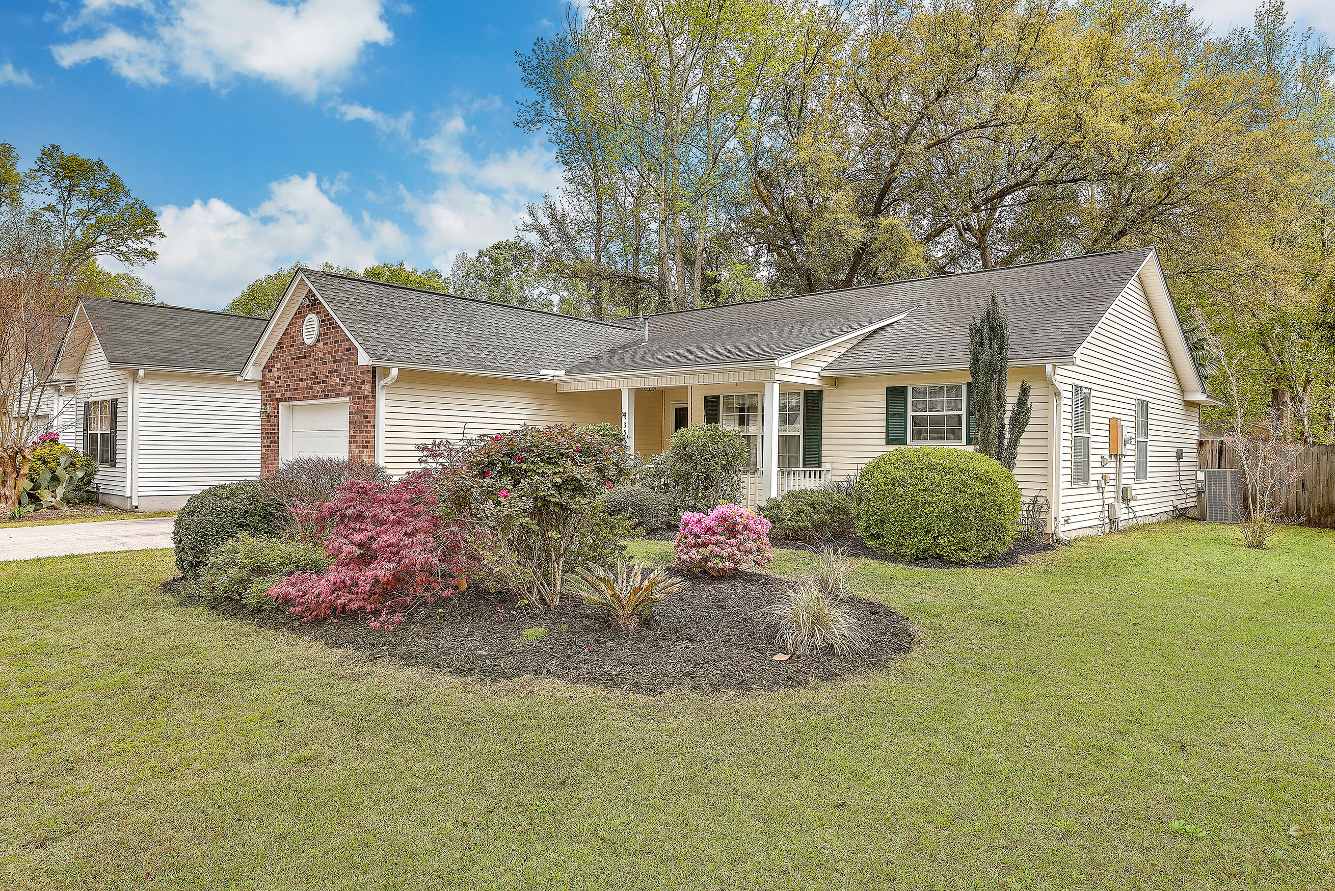 356 Bertram Road Summerville, SC 29485 - Photo 3 of 29 Front side