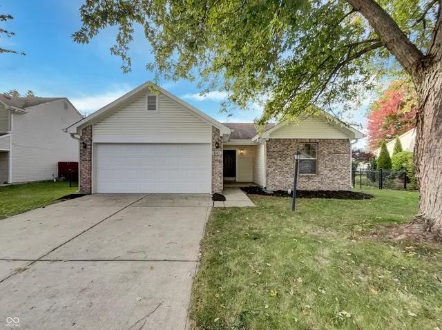 $220,000 | 5561 Lippan Way, Indianapolis, IN 46221