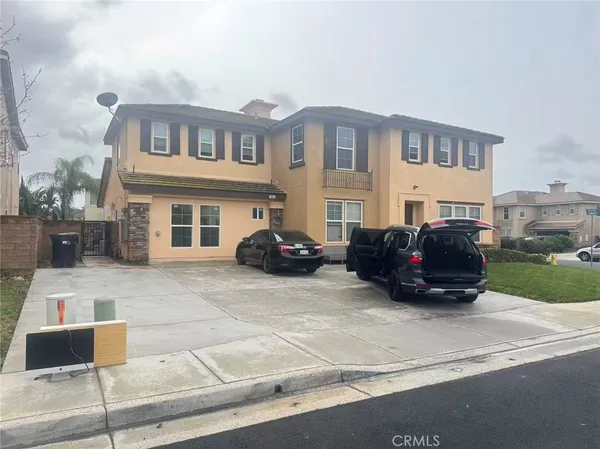 a car parked in front of a building