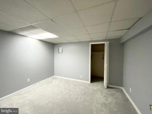 $3,800 | 2604 Roswell Court, Falls Church, VA 22043