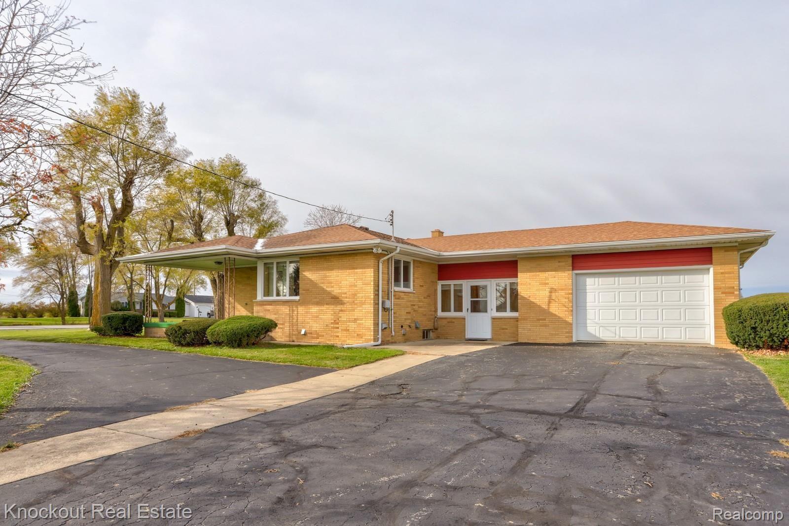 9230 West Caro Road Reese, MI 48757 - Photo 46 of 77 9230 W Caro Reese-44.jpg